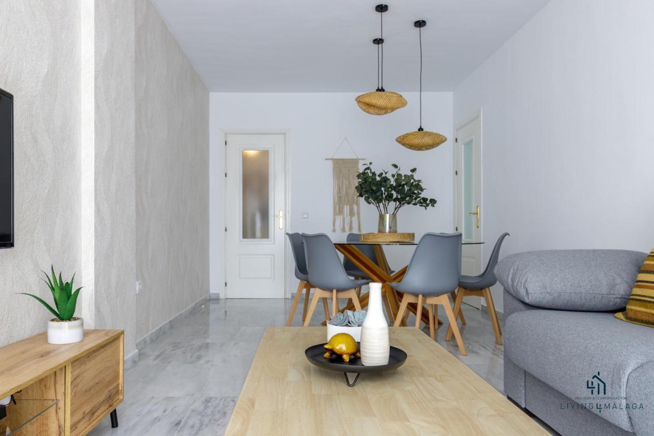 Living4Malaga Mariscal Centre Apartment ภายนอก รูปภาพ