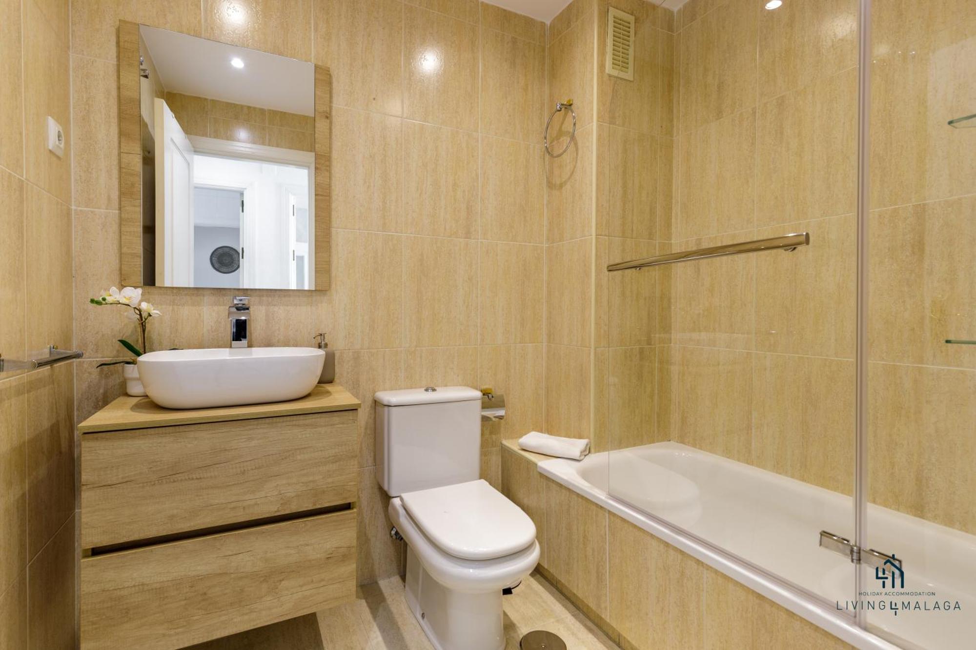 Living4Malaga Mariscal Centre Apartment ภายนอก รูปภาพ